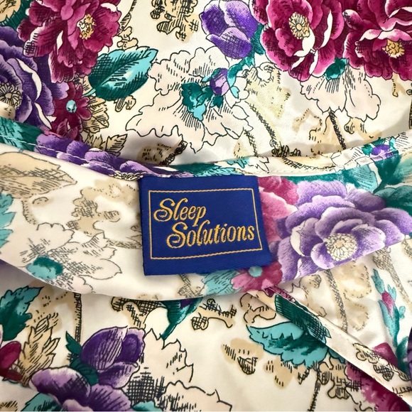 Vintage Multicolor Floral Chemise - Picture 6 of 7